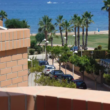 Varios Con 2 Dorm En Marina Dor , La Playa De Amplaries 47 , Vista Lateral Al Mar *