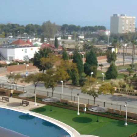 Varios Con 2 Dorm En Marina Dor , La Playa De Amplaries 47 , Vista Lateral Al Mar