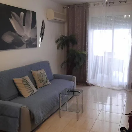 Varios Con 2 Dorm En Marina Dor , La Playa De Amplaries 47 , Vista Lateral Al Mar