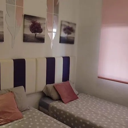 Apartment Varios Con 2 Dorm En Marina Dor , La Playa De Amplaries 47 , Vista Lateral Al Mar *