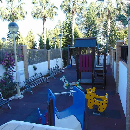 Varios Con 2 Dorm En Marina Dor , La Playa De Amplaries 47 , Vista Lateral Al Mar *
