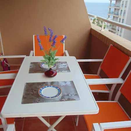 Varios Con 2 Dorm En Marina Dor , La Playa De Amplaries 47 , Vista Lateral Al Mar *